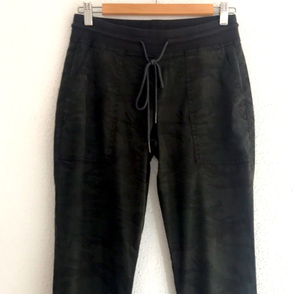 Level 99 Camo Twill Pants